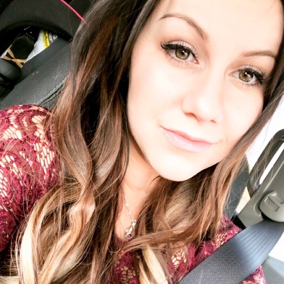 Meet your Posher, Meranda - Picture 1 of 1